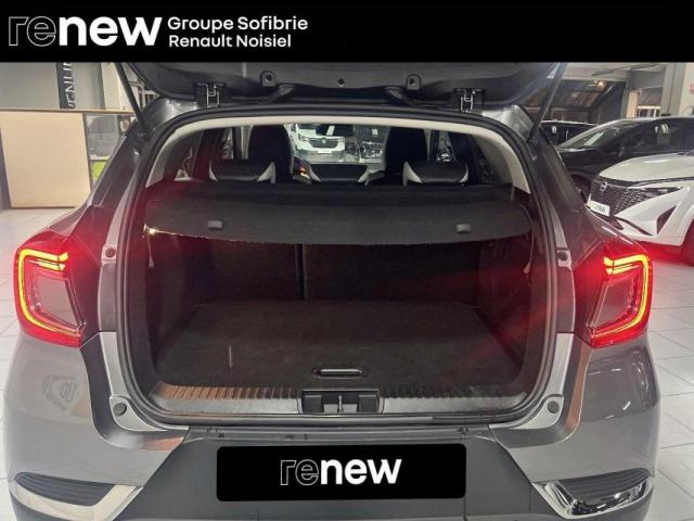 Renault Captur image 6