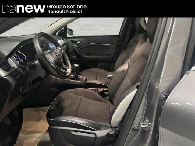 Renault Captur image 8