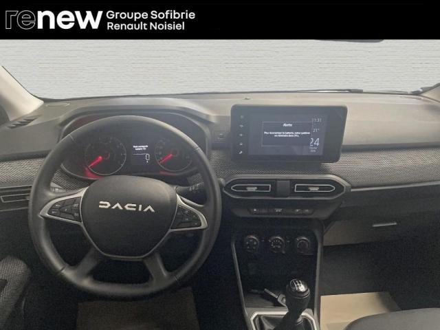 Dacia Sandero image 4