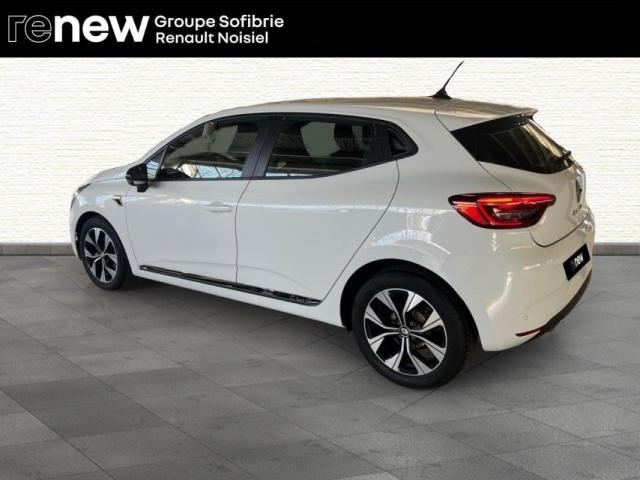 Renault Clio image 1