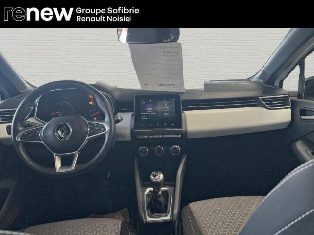 Renault Clio image 6