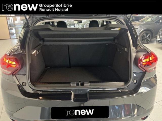 Dacia Sandero image 4