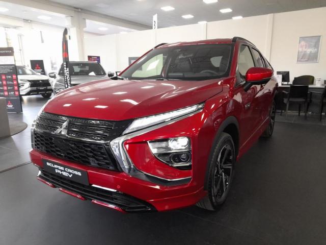 Mitsubishi Eclipse Cross image 4