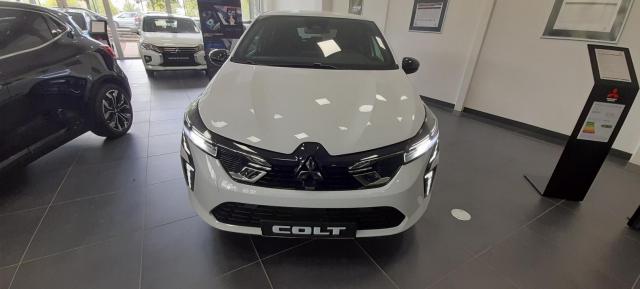 Mitsubishi Colt image 7