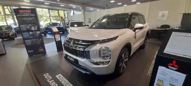 Mitsubishi Outlander 2.4 Mivec Phev 306 4wd Instyle