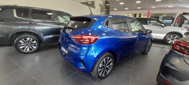 Mitsubishi Colt image 3