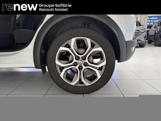 Renault Captur image 1