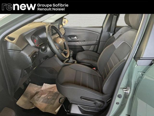Dacia Sandero image 3