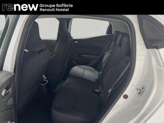 Renault Clio image 2