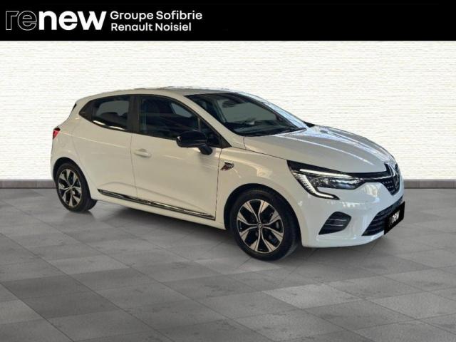 Renault Clio image 2