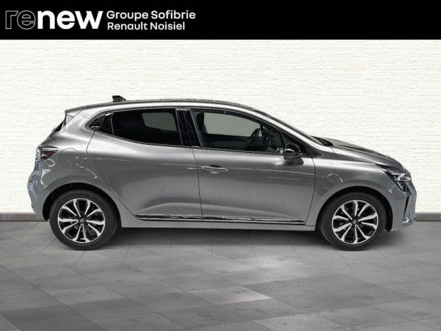 Renault Clio image 9