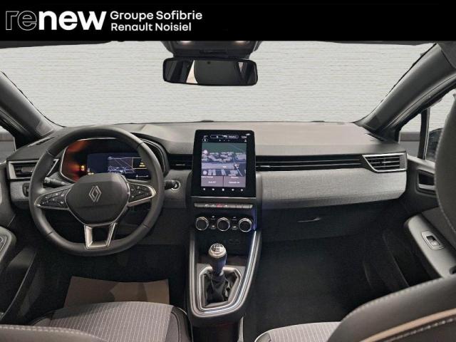 Renault Clio image 1