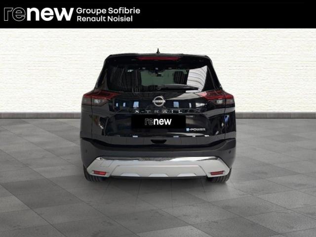 Nissan X-Trail image 9