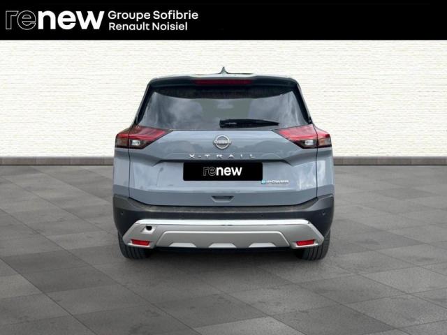 Nissan X-Trail image 6