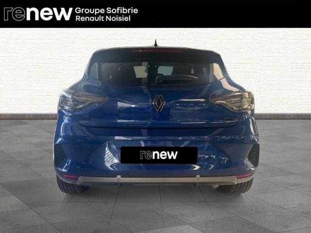 Renault Clio image 9