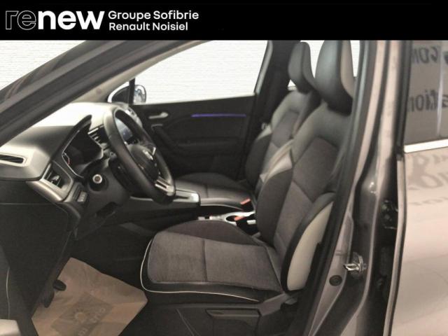Renault Captur image 8