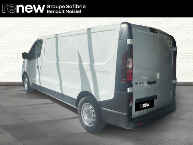 Renault Trafic image 9