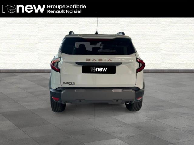 Dacia Duster image 9