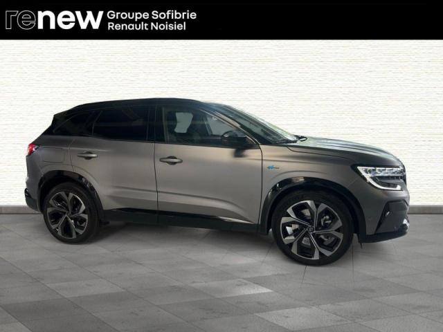 Renault Austral image 9