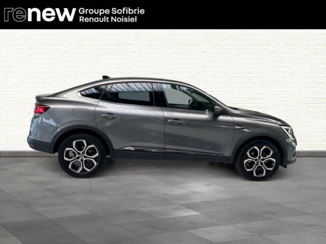 Renault Arkana image 9