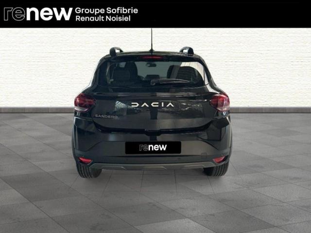 Dacia Sandero image 2