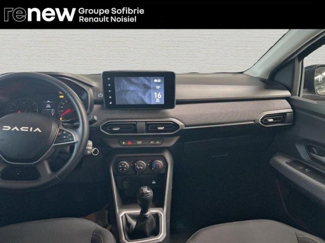 Dacia Sandero image 7