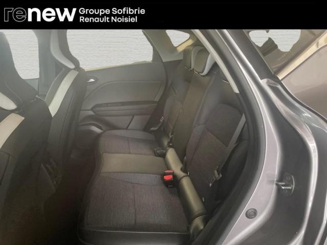Renault Captur image 7