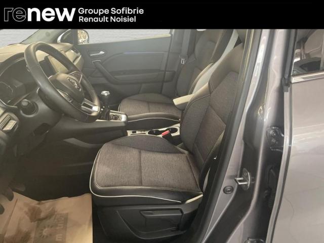 Renault Captur image 1