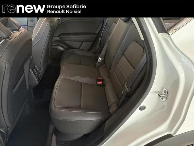 Renault Captur image 2