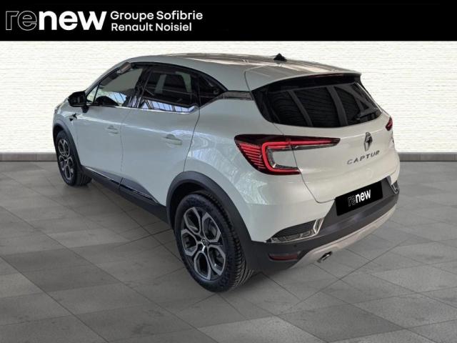 Renault Captur image 8