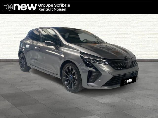 Renault Clio image 9