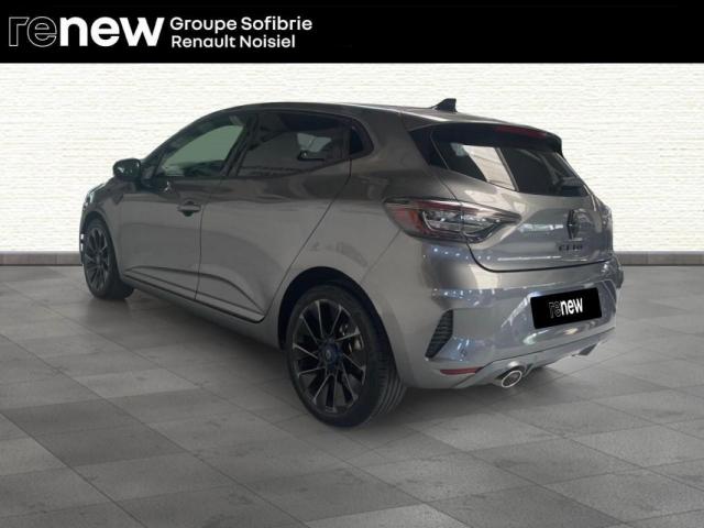 Renault Clio image 8