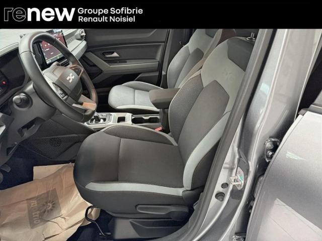 Dacia Duster image 6