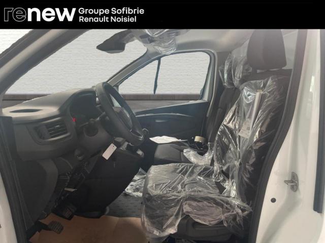 Renault Trafic image 3