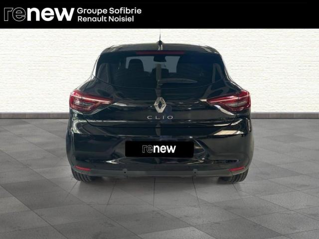 Renault Clio image 8