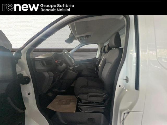 Renault Trafic image 3