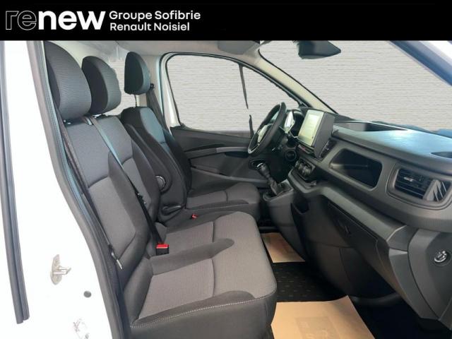 Renault Trafic image 7