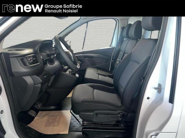 Renault Trafic image 5