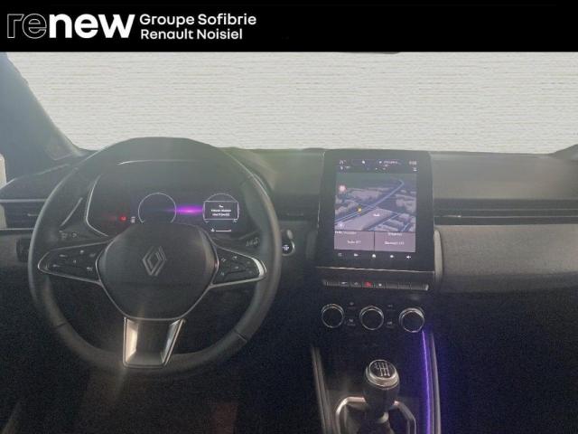 Renault Clio image 6