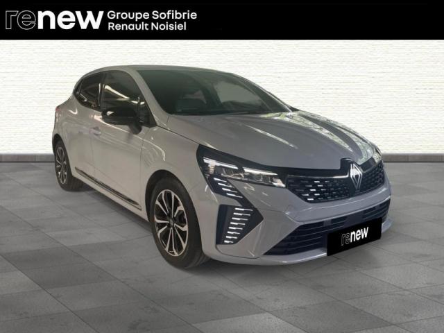 Renault Clio image 2