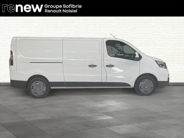 Nissan Primastar image 4