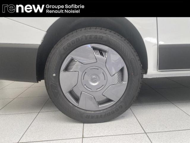 Nissan Primastar image 5