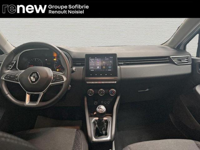 Renault Clio image 8