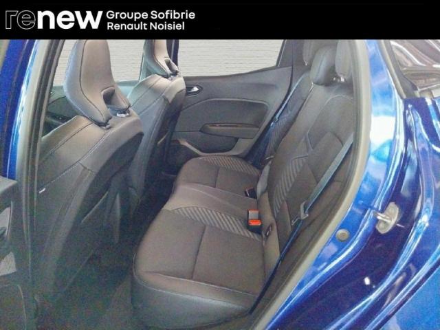 Renault Clio image 8