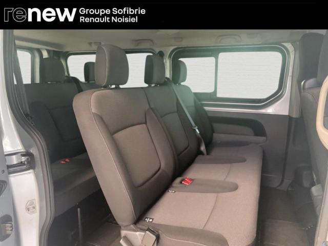 Renault Trafic image 8