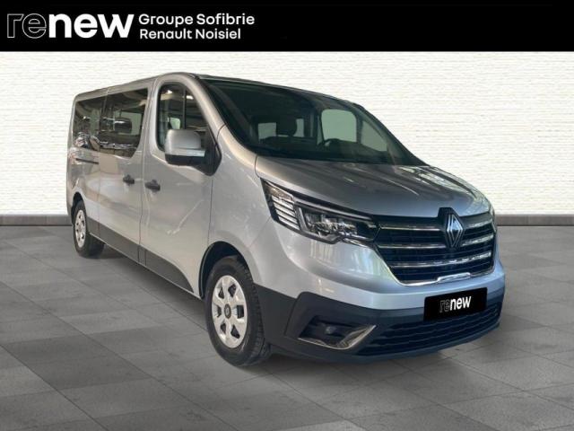Renault Trafic image 1