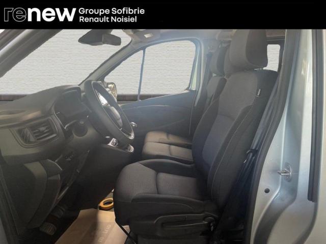 Renault Trafic image 7