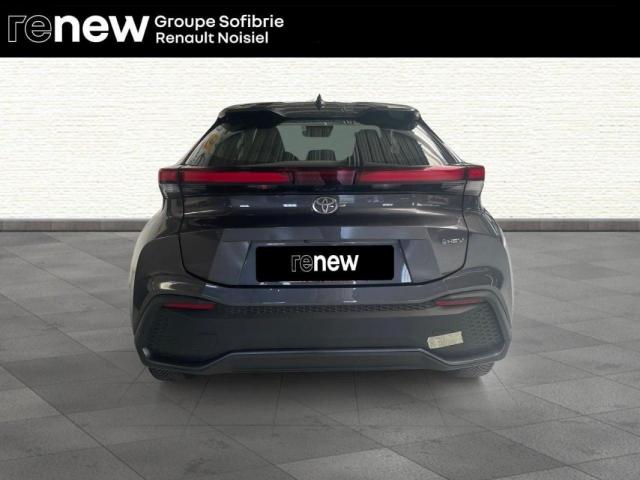 Toyota C-Hr image 7