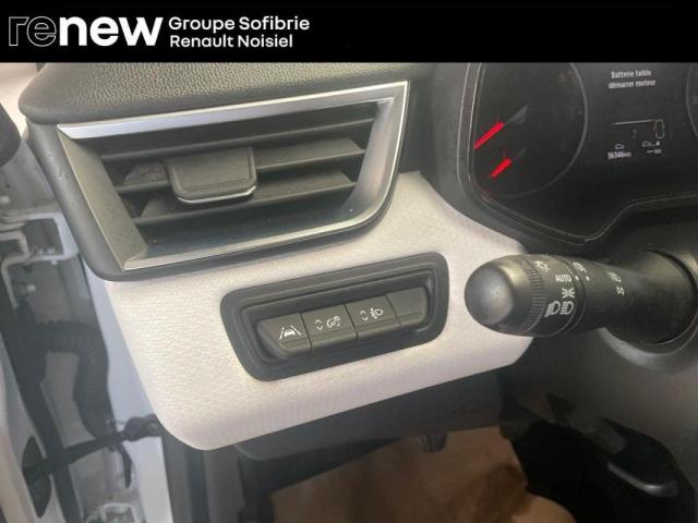 Renault Clio image 9