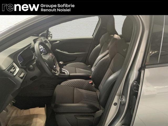 Renault Clio image 2